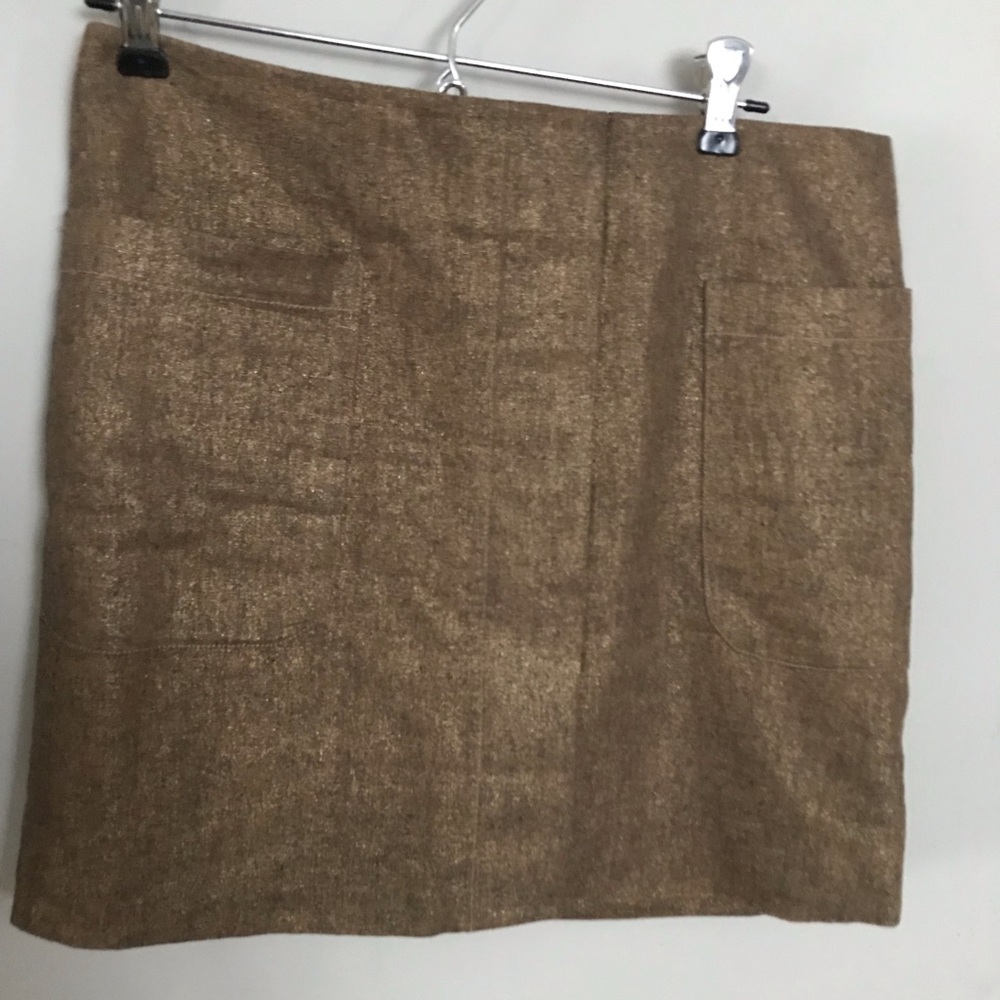 GAP gold metallic skirt size 0